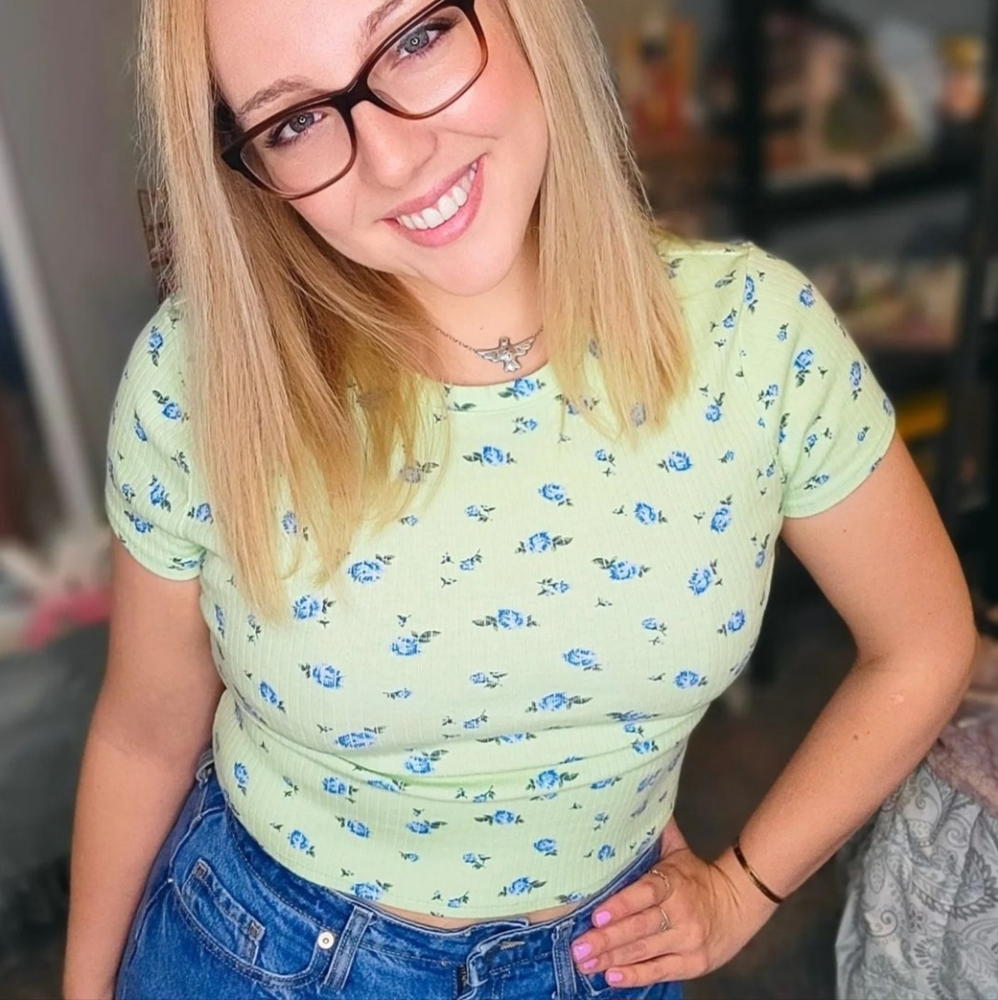 Wild Fable Floral Cropped Top